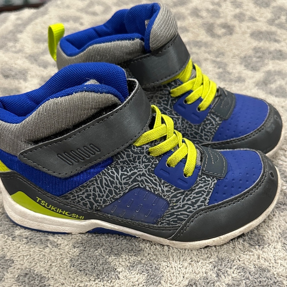 Tsukihoshi Kids Sneakers in Blue, Gray, and Neon Yellow